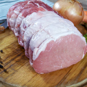 100% français, nos rôtis de porc ont été spécialement sélectionnés pour leur saveur et leur tendreté. Sélection RV Tristant, Salaisons Saint Georges